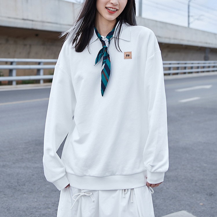 LINING Свитшот CF Unisex Ivory
LINING Свитшот CF Unisex Ivory