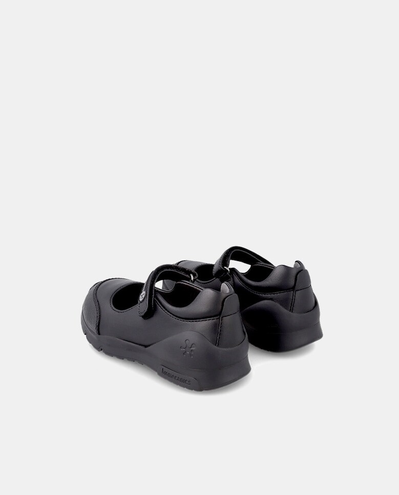 Кожаные туфли Мэри Джейн для девочек с усиленным мыском и застежкой на липучку Biomecanics, черный
Кожаные туфли Мэри Джейн для девочек с усиленным мыском и застежкой на липучку Biomecanics, черный