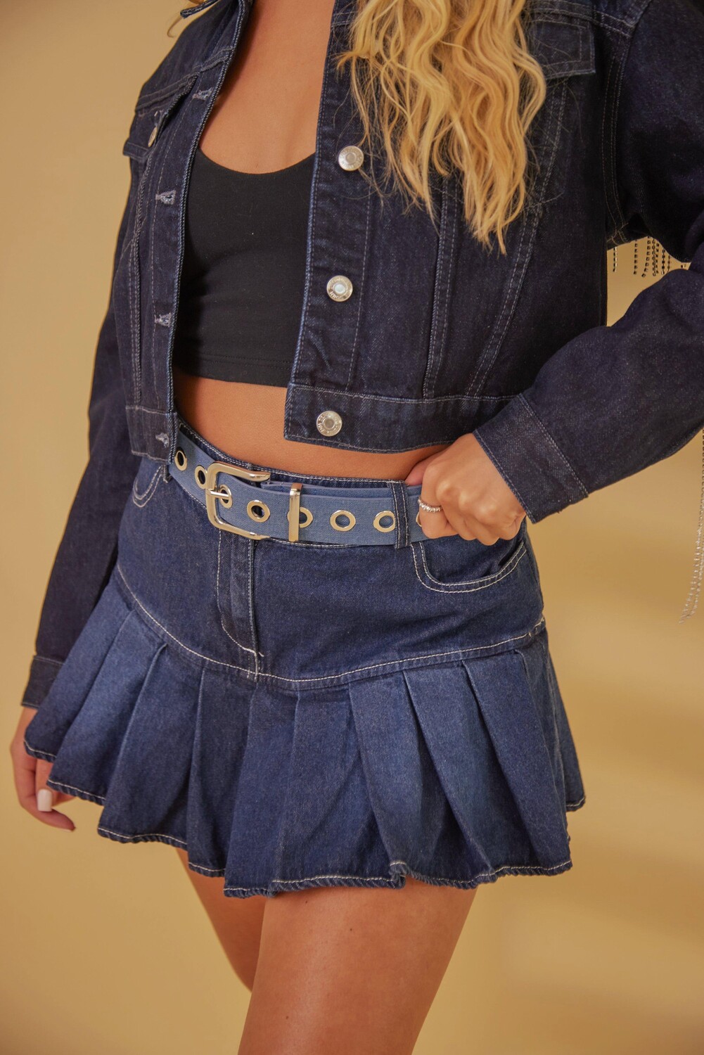 Джинсовый ремень с люверсами My Accessories London, синий
Джинсовый ремень с люверсами My Accessories London, синий