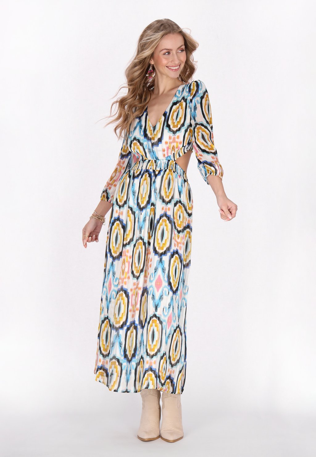 Повседневное платье IZIA, синий
Повседневное платье IZIA, синий