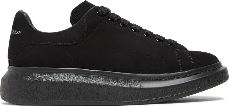 Кроссовки Alexander McQueen Oversized Sneaker Black, черный
Кроссовки Alexander McQueen Oversized Sneaker Black, черный