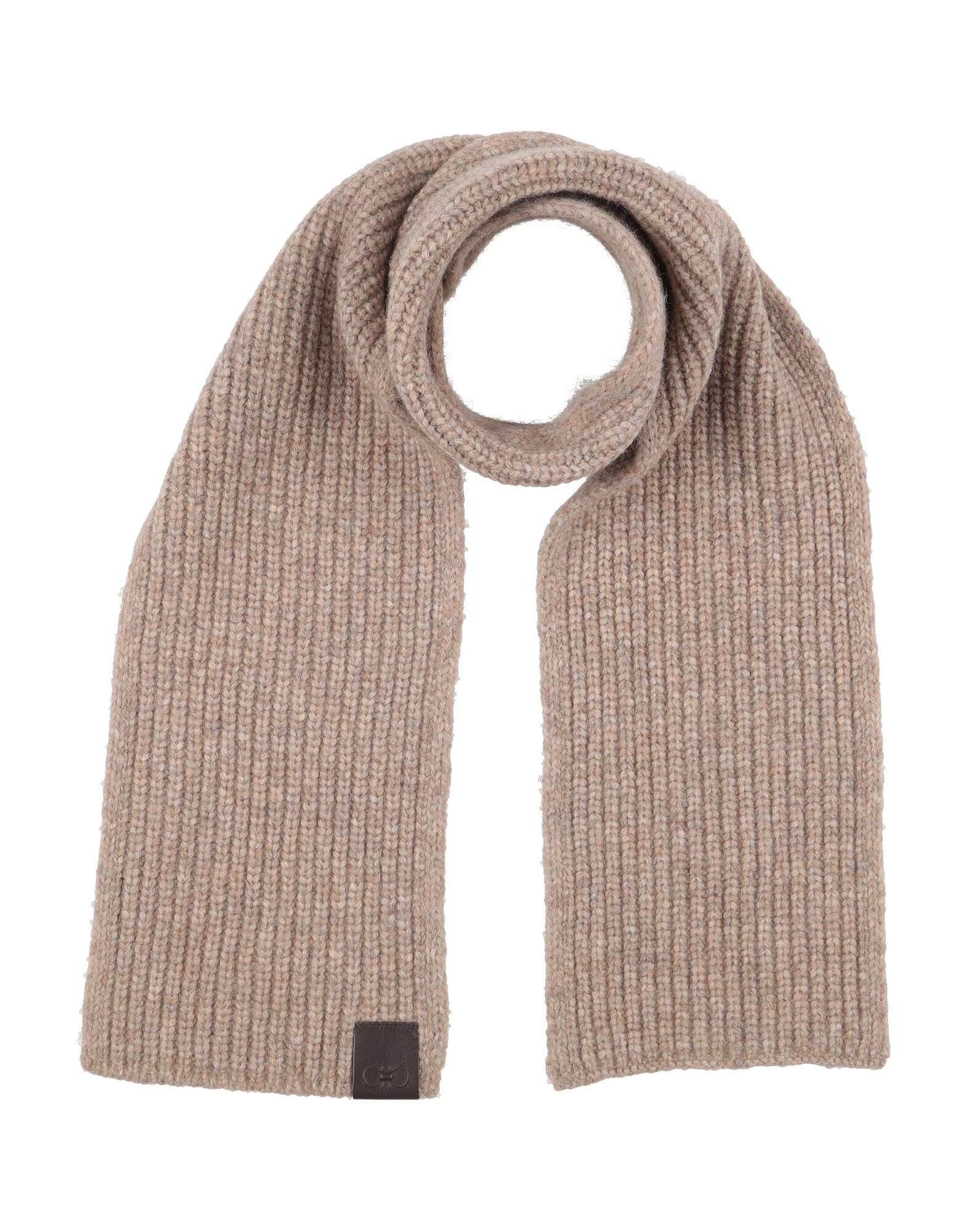 Шарф Ferragamo, бежевый
Шарф Ferragamo, бежевый