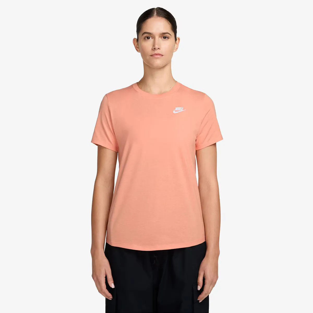 Женская футболка Sportswear Club Essentials Nike, оранжевый
Женская футболка Sportswear Club Essentials Nike, оранжевый