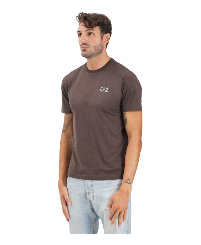 Коричневая футболка с коротким рукавом, современный стиль. Emporio Armani Ea7, коричневый
Коричневая футболка с коротким рукавом, современный стиль. Emporio Armani Ea7, коричневый