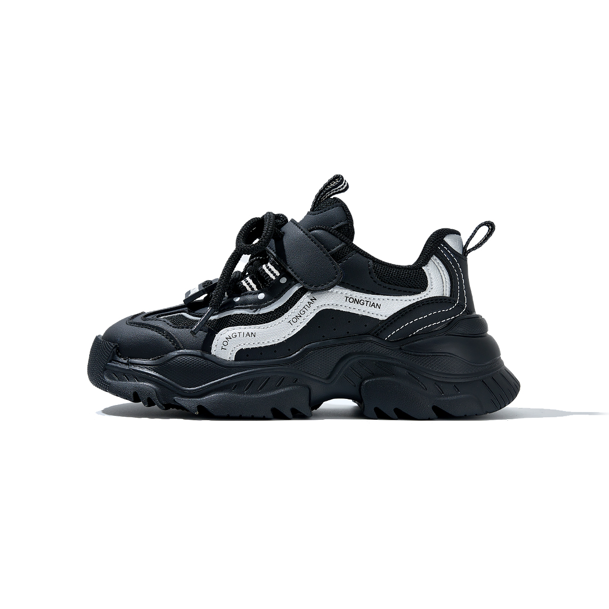 Детская повседневная обувь для детей PSY, черный/серебряный
Детская повседневная обувь для детей PSY, черный/серебряный