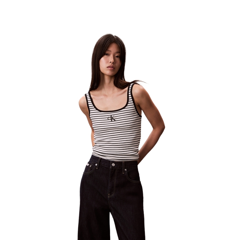 Calvin Klein Топ-майка женская XDY в полоску Black с круглым вырезом
Calvin Klein Топ-майка женская XDY в полоску Black с круглым вырезом
