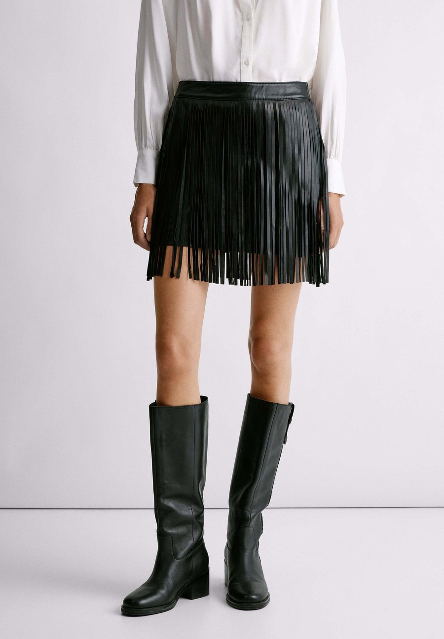 Юбка Pepe Jeans W11 ROSE, Black
Юбка Pepe Jeans W11 ROSE, Black