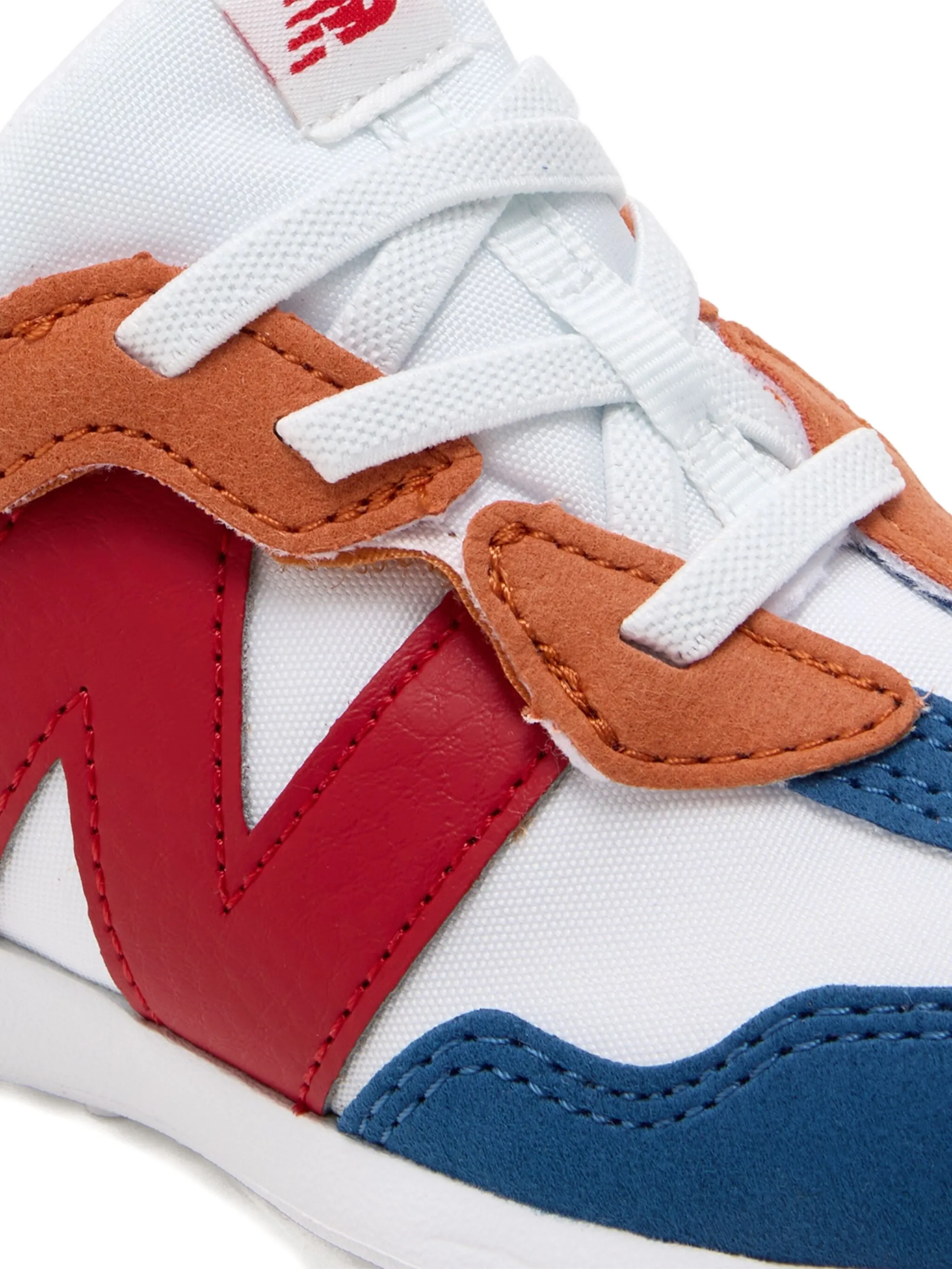 Кроссовки 327 с логотипом New Balance Kids, белый
Кроссовки 327 с логотипом New Balance Kids, белый