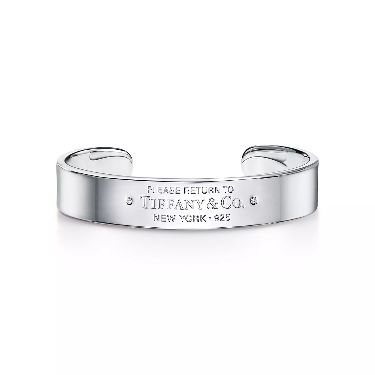 Браслет Tiffany & Co. Return to Tiffany Narrow Cuff, серебро/бриллианты
Браслет Tiffany & Co. Return to Tiffany Narrow Cuff, серебро/бриллианты