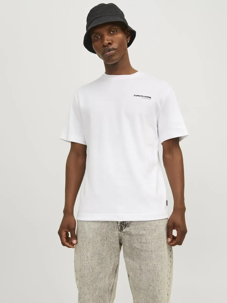 Рубашка с круглым вырезом Jack & Jones "JCOAERO PRINT TEE SS CREW NECK NOOS", белый
Рубашка с круглым вырезом Jack & Jones "JCOAERO PRINT TEE SS CREW NECK NOOS", белый