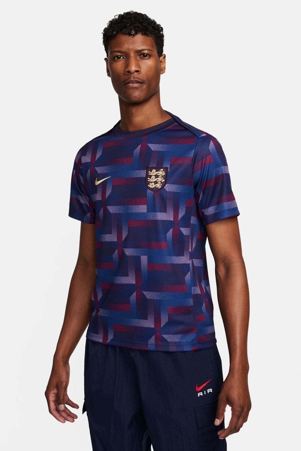 Предматчевая футболка Dri Fit England Academy Nike, фиолетовый
Предматчевая футболка Dri Fit England Academy Nike, фиолетовый