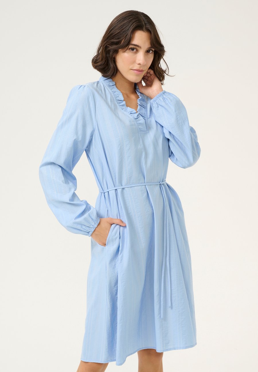 Платье Kaffe KASANNI, Soft Chambray/Light Blue
Платье Kaffe KASANNI, Soft Chambray/Light Blue