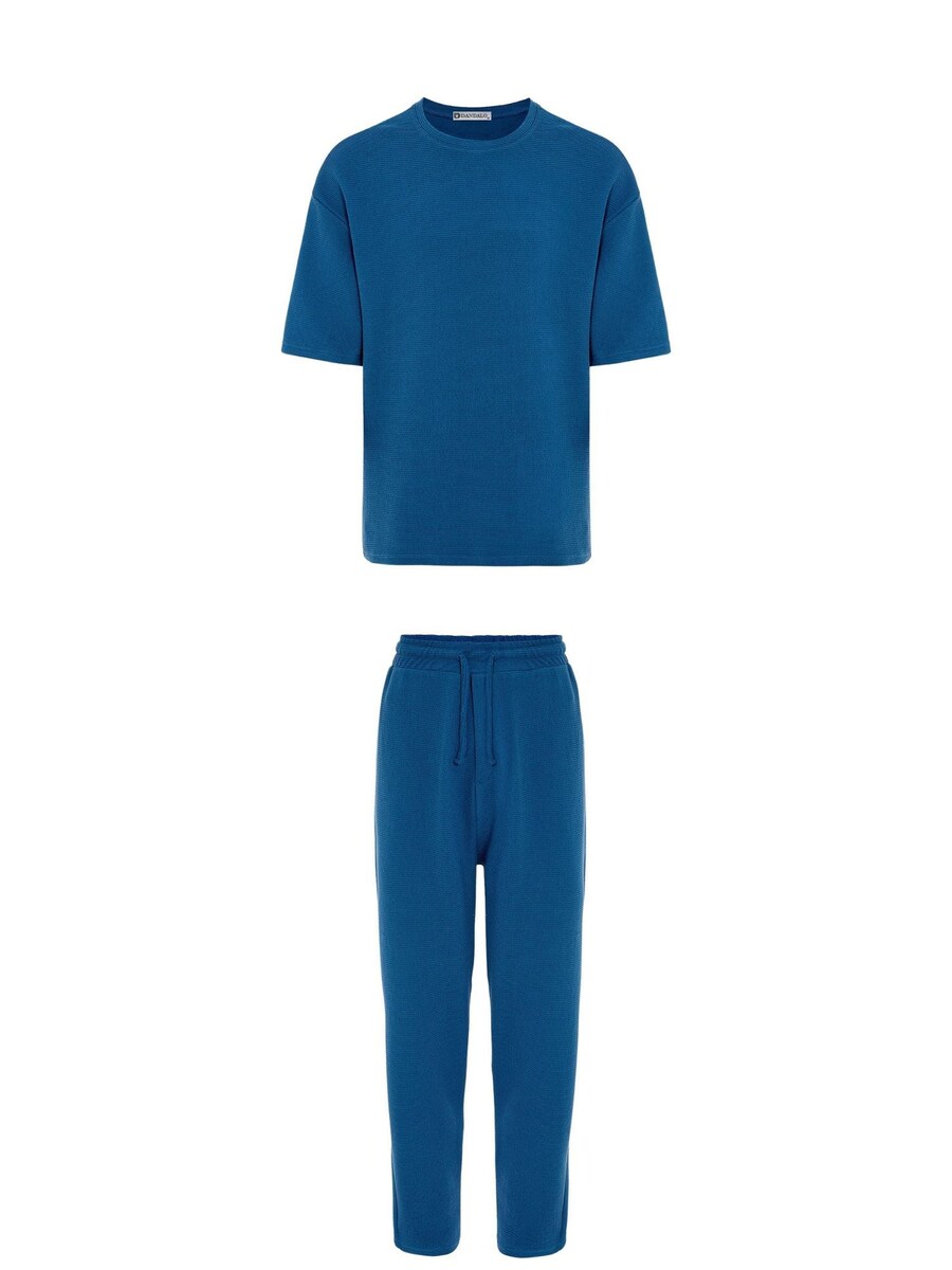 Спортивный костюм Dandalo, Royal Blue
Спортивный костюм Dandalo, Royal Blue