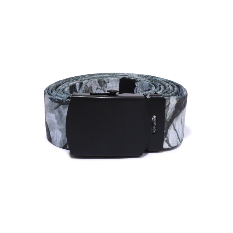 A BATHING APE Графический принт на ремне, White WHX
A BATHING APE Графический принт на ремне, White WHX