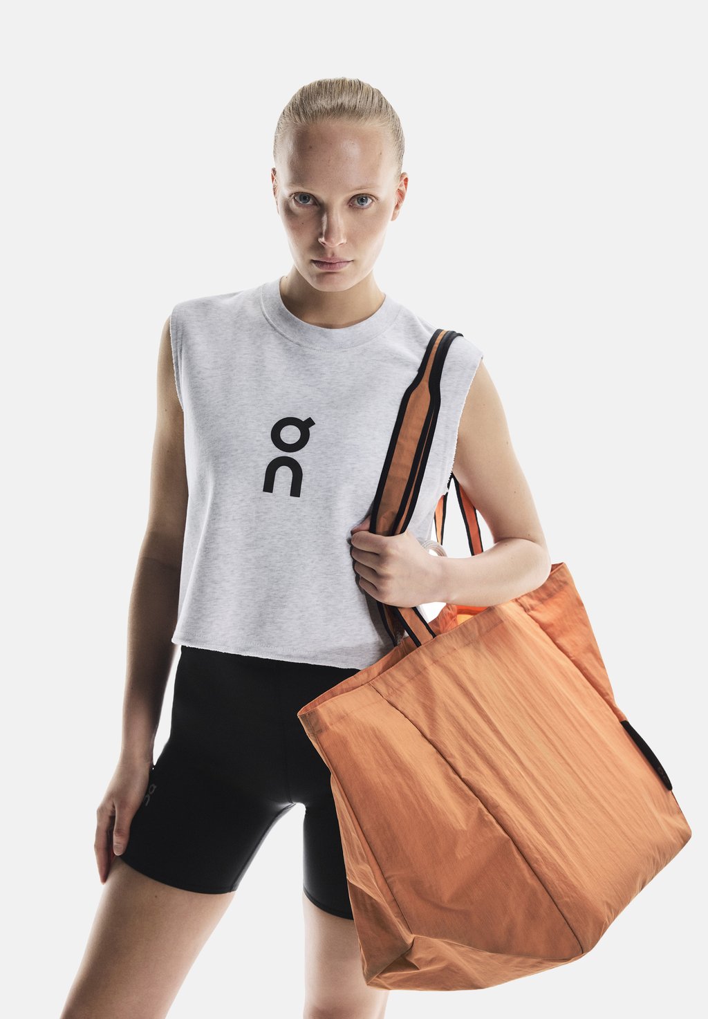 Сумка-тоут CARGO PACK 60L On, оранжевый
Сумка-тоут CARGO PACK 60L On, оранжевый