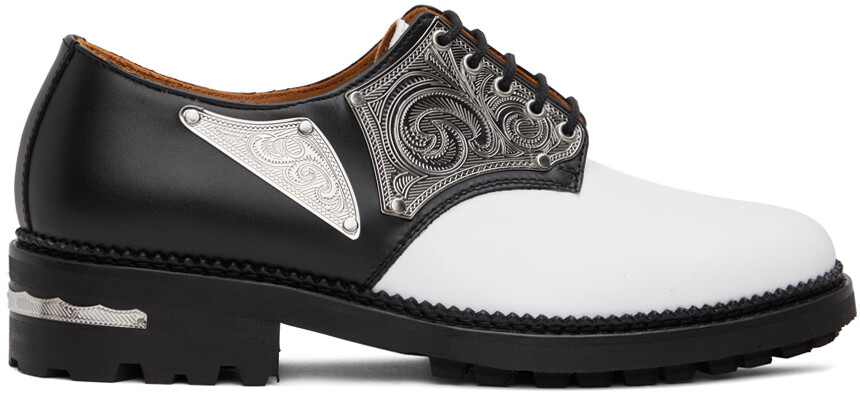 Черно-белые оксфорды с металлическими пластинами Toga Virilis, Черный, Черно-белые оксфорды с металлическими пластинами Toga Virilis
Черно-белые оксфорды с металлическими пластинами Toga Virilis, Черный, Черно-белые оксфорды с металлическими пластинами Toga Virilis