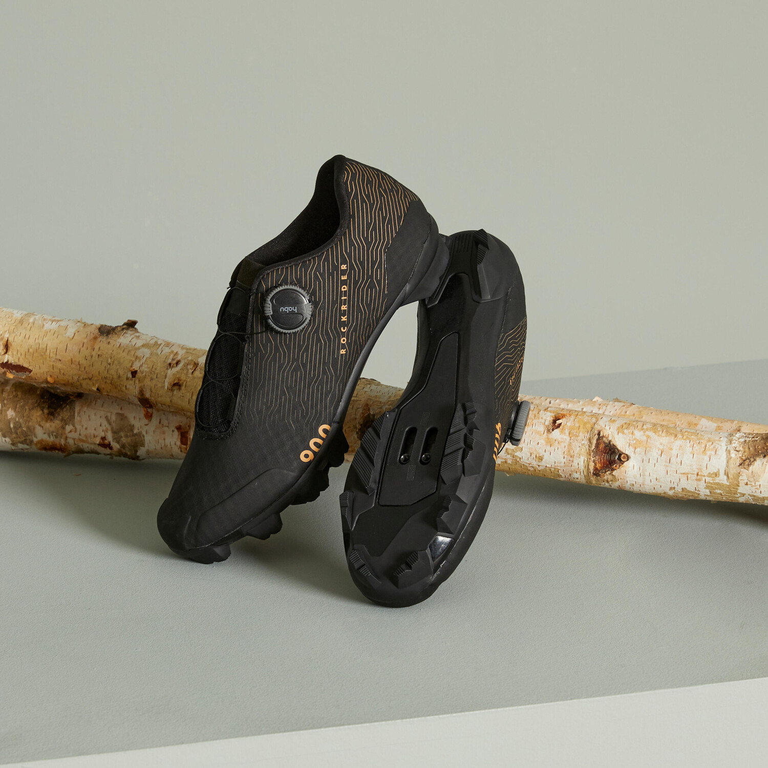 Велообувь MTB / Gravel Race 900 Habu Fit System охра ROCKRIDER, черный / охристо-желтый
Велообувь MTB / Gravel Race 900 Habu Fit System охра ROCKRIDER, черный / охристо-желтый