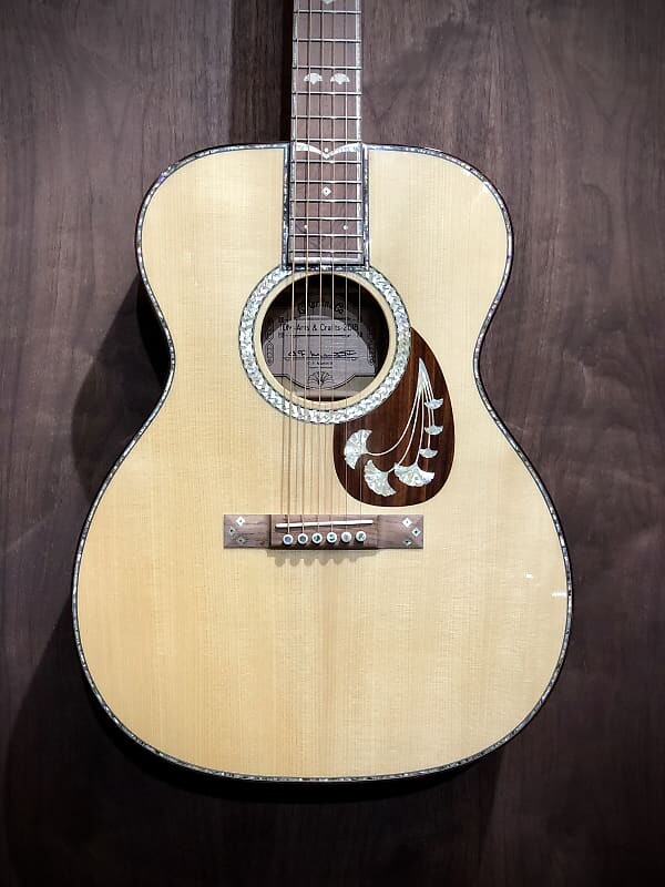 Акустическая гитара Martin OM Arts & Crafts
Акустическая гитара Martin OM Arts & Crafts