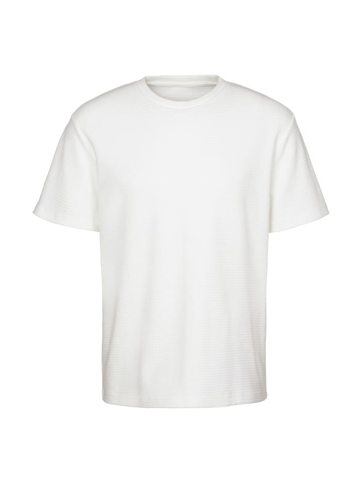 Футболка бежевого цвета John Devin
Футболка бежевого цвета John Devin