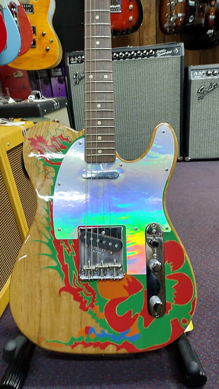 Серия Fender Artist Джимми Пейдж Драгон Телекастер Artist Series Jimmy Page Telecaster with Rosewood Fretboard 
Серия Fender Artist Джимми Пейдж Драгон Телекастер Artist Series Jimmy Page Telecaster with Rosewood Fretboard