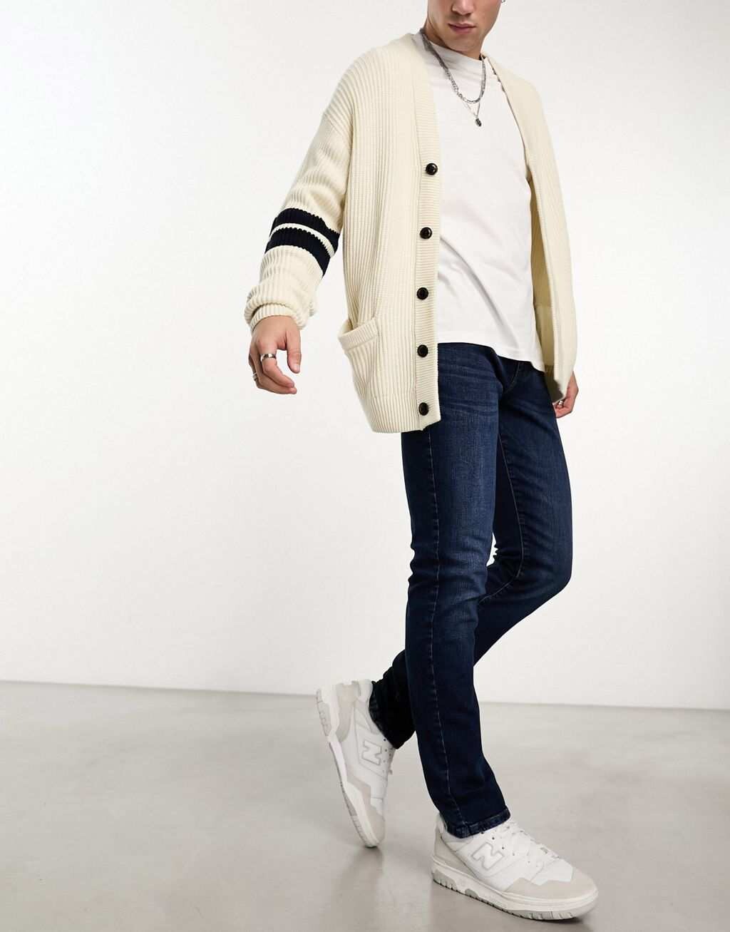 Темные джинсы узкого кроя Only & Sons Loom
Темные джинсы узкого кроя Only & Sons Loom