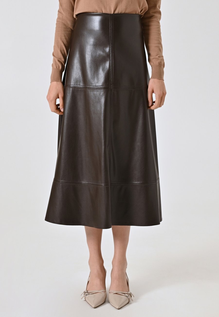 Юбка Rinascimento A-line skirt, Brown/Dark Brown
Юбка Rinascimento A-line skirt, Brown/Dark Brown