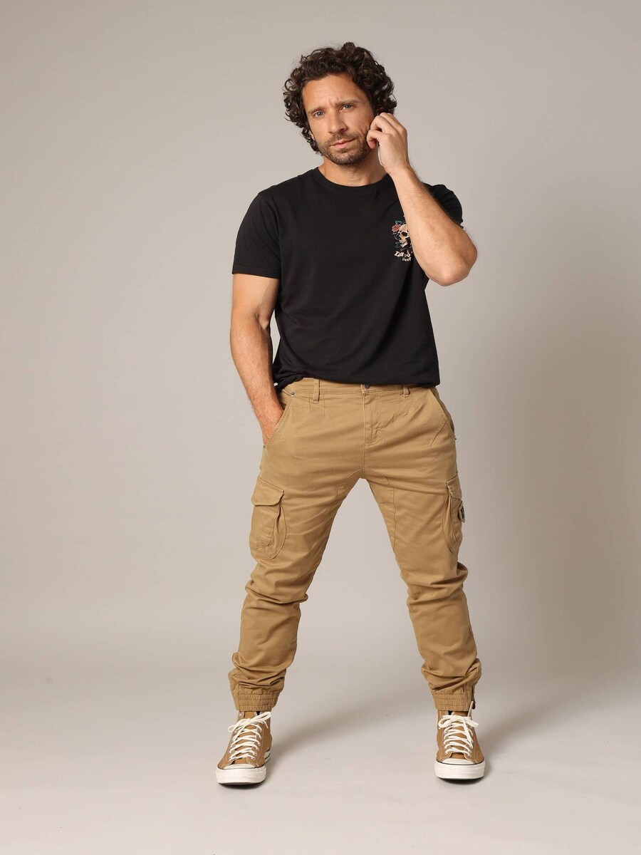 Зауженные брюки-карго Deeluxe GARDEN, капучино
Зауженные брюки-карго Deeluxe GARDEN, капучино