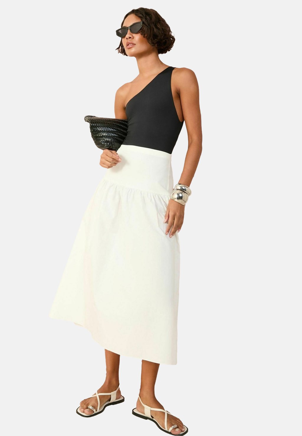 Юбка А-силуэта DROPPED WAIST Friends Like These, белый
Юбка А-силуэта DROPPED WAIST Friends Like These, белый