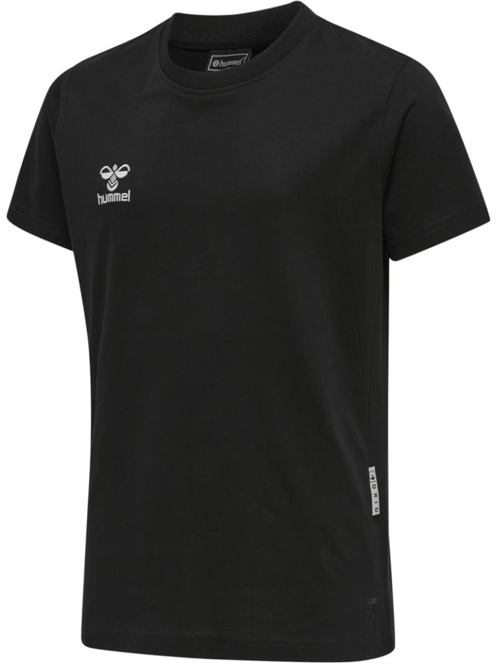 Черная рубашка Hummel
Черная рубашка Hummel