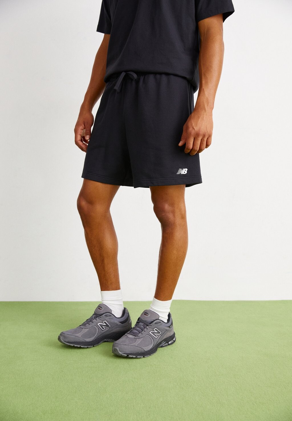 Спортивные штаны SPORT ESSENTIALS New Balance, цвет black
Спортивные штаны SPORT ESSENTIALS New Balance, цвет black