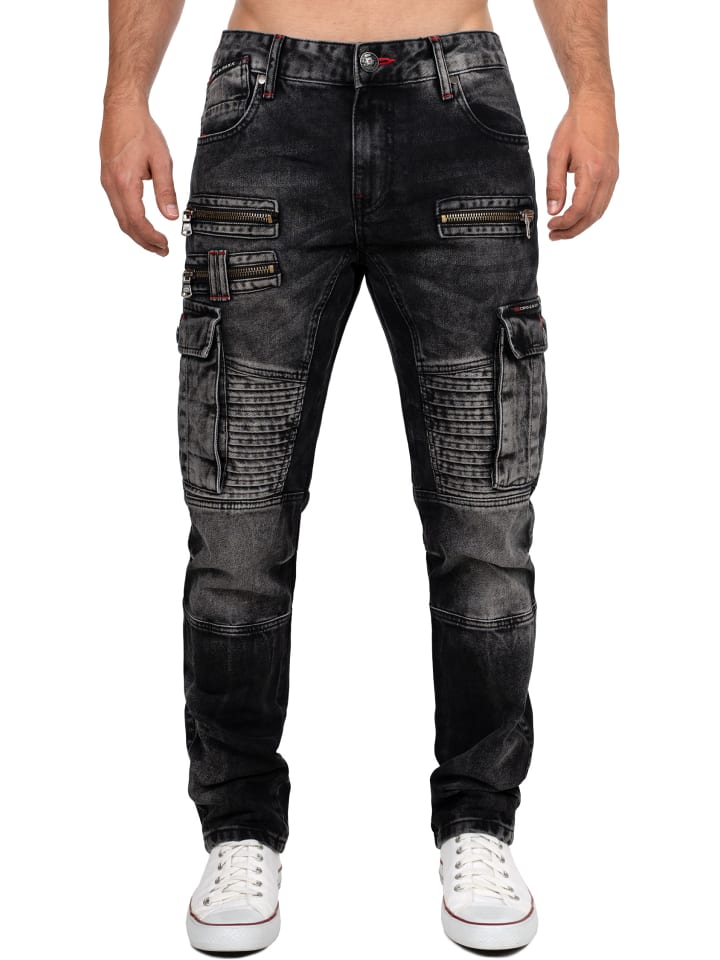 Джинсы черного цвета Cipo & Baxx
Джинсы черного цвета Cipo & Baxx