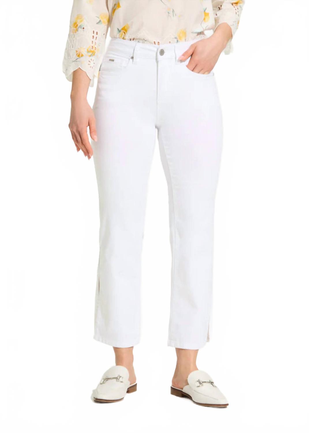 Укороченные джинсы Olivia Boot Crop белого цвета FDJ
Укороченные джинсы Olivia Boot Crop белого цвета FDJ