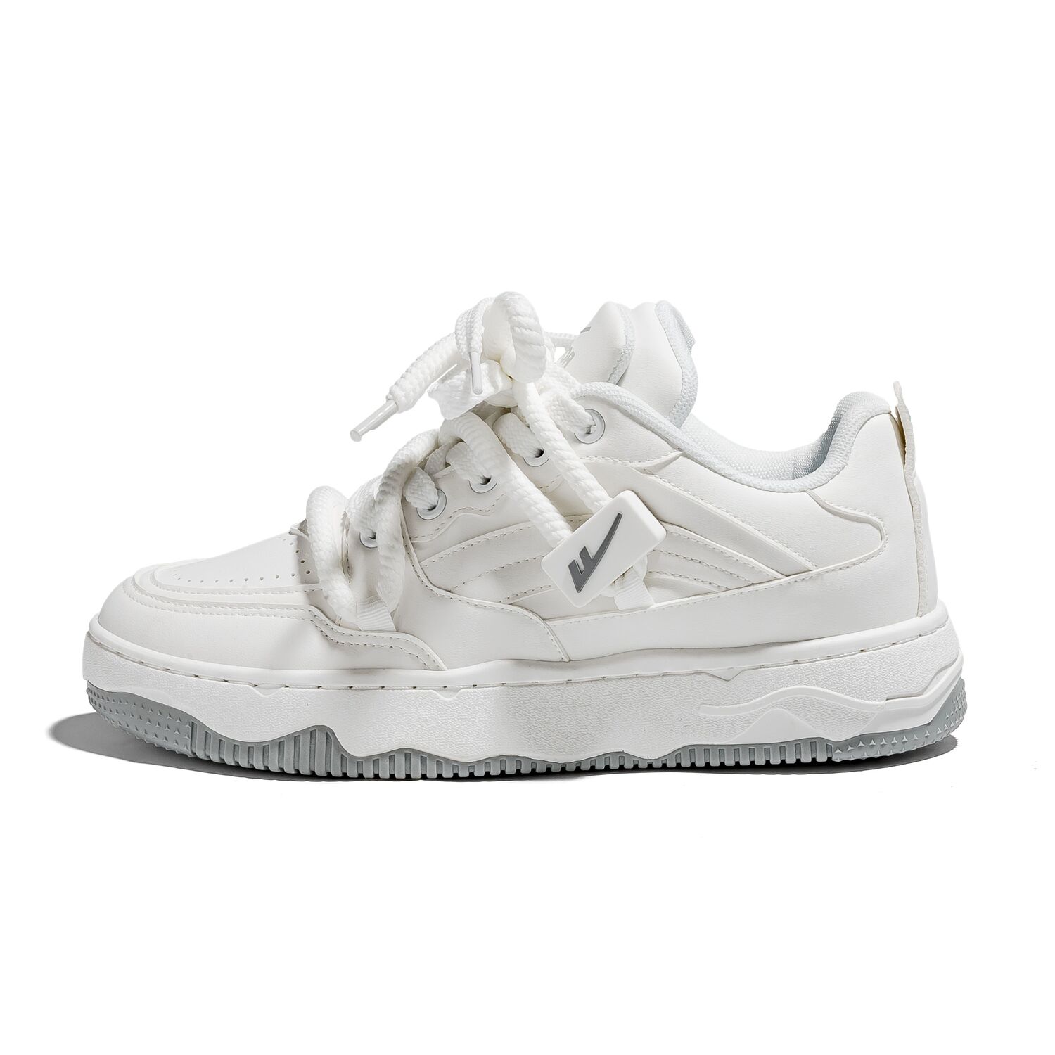 WARRIOR Белые лоу-топы для скейтбординга, цвет White
WARRIOR Белые лоу-топы для скейтбординга, цвет White