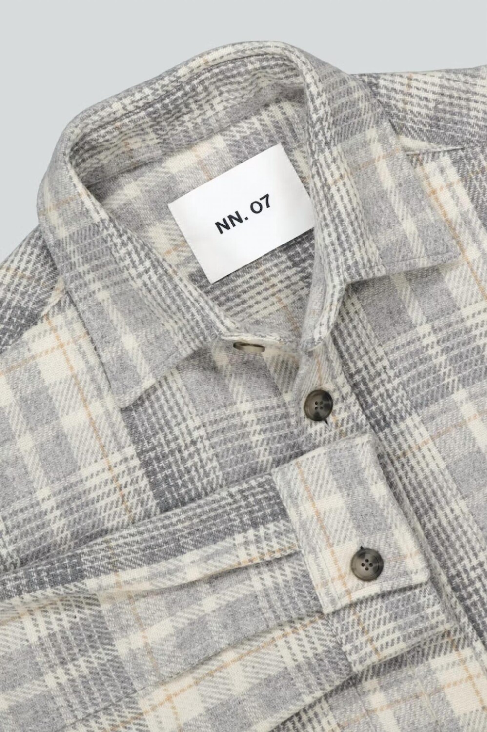 Мужская серая рубашка в клетку Frode Nn07
Мужская серая рубашка в клетку Frode Nn07