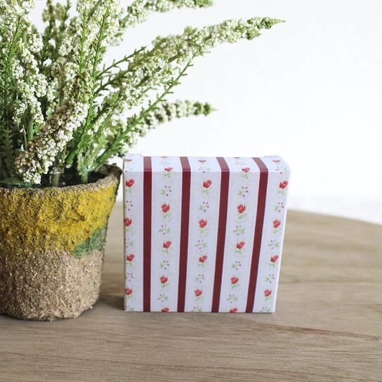 Мыло Essencias de Portugal Red Chita ginja 50 г, L&L LongLife
Мыло Essencias de Portugal Red Chita ginja 50 г, L&L LongLife