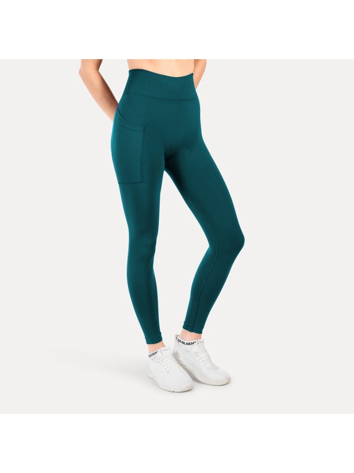 Леггинсы Amaze Scrunch Pro Pocket Seamless темно-зеленого цвета SMILODOX
Леггинсы Amaze Scrunch Pro Pocket Seamless темно-зеленого цвета SMILODOX