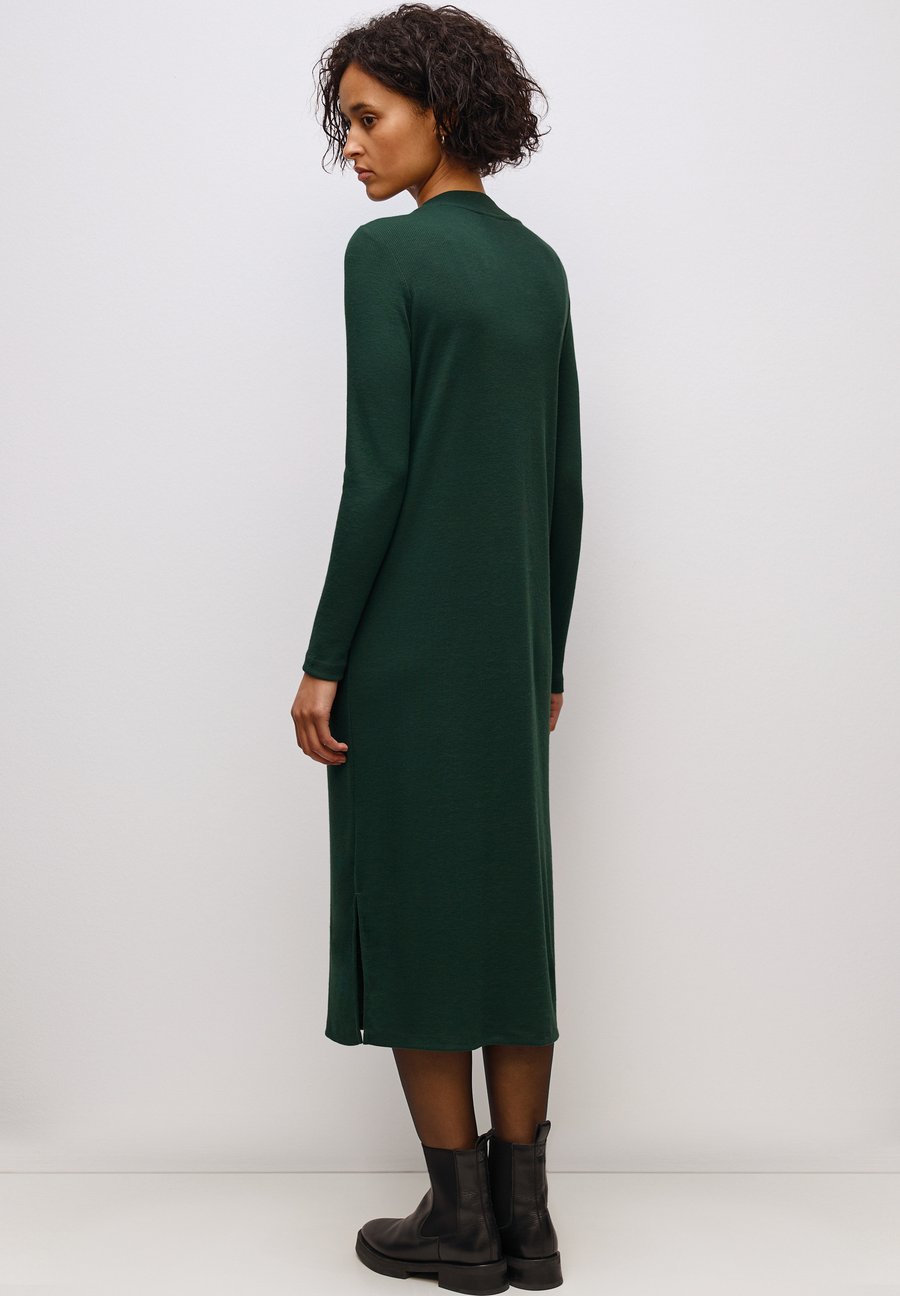 Платье Street One STRUKTUR, Grün/Dark Green
Платье Street One STRUKTUR, Grün/Dark Green