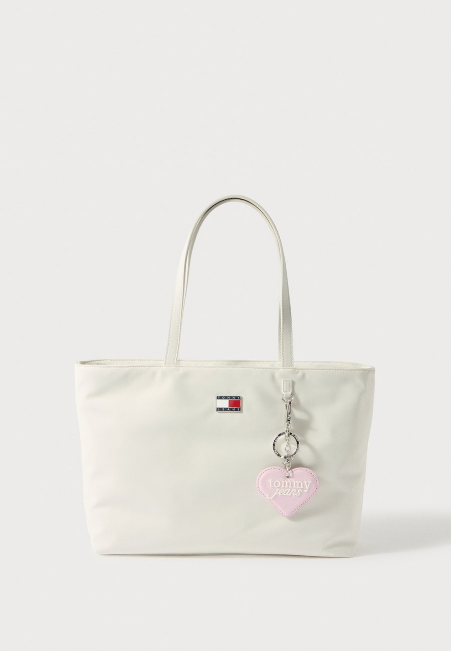 Сумка-шоппер Tommy Jeans VALENTINES TOTE, Ecru/Off-White
Сумка-шоппер Tommy Jeans VALENTINES TOTE, Ecru/Off-White