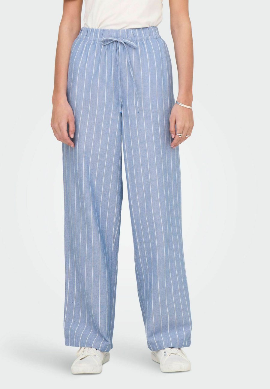 Брюки JDY NORMAL GESCHNITTEN, Dazzling Blue/Royal Blue
Брюки JDY NORMAL GESCHNITTEN, Dazzling Blue/Royal Blue