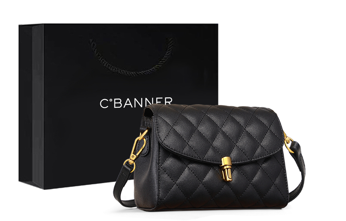 Сумка через плечо маленькая квадратная из спилка с искусственной кожей, черно-белая C°BANNER
Сумка через плечо маленькая квадратная из спилка с искусственной кожей, черно-белая C°BANNER