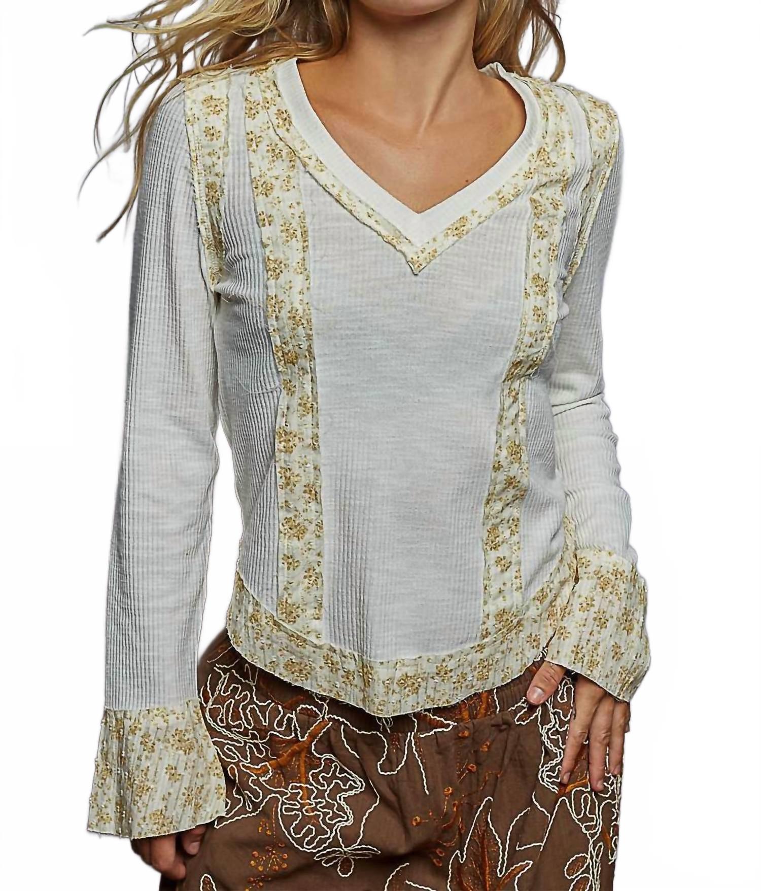 POL Вязаный топ в рубчик с оборками, кремовый цвет
POL Вязаный топ в рубчик с оборками, кремовый цвет