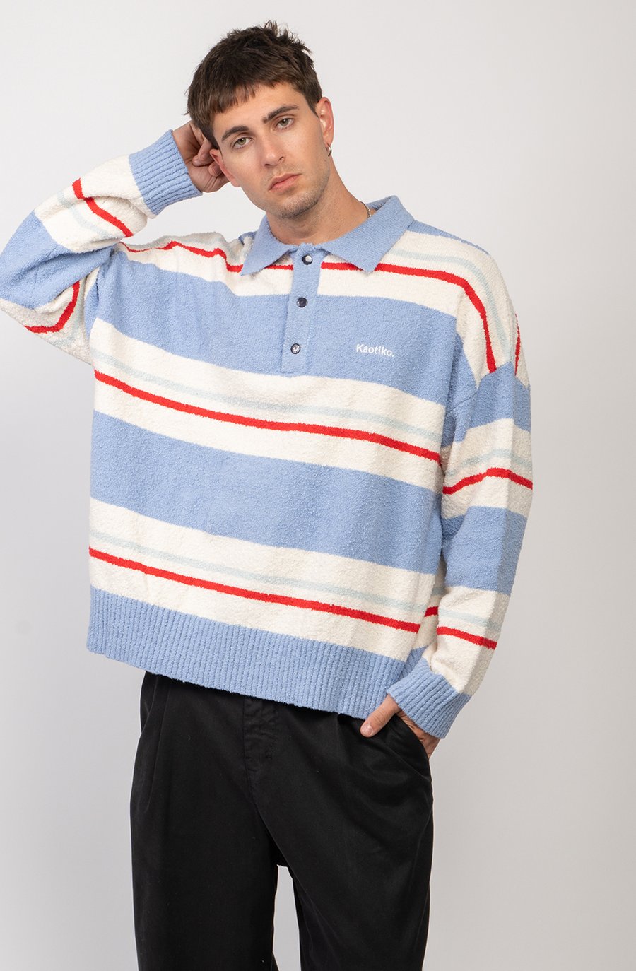 Джемпер Kaotiko UNISEX, Navy/Red/Dark Blue
Джемпер Kaotiko UNISEX, Navy/Red/Dark Blue