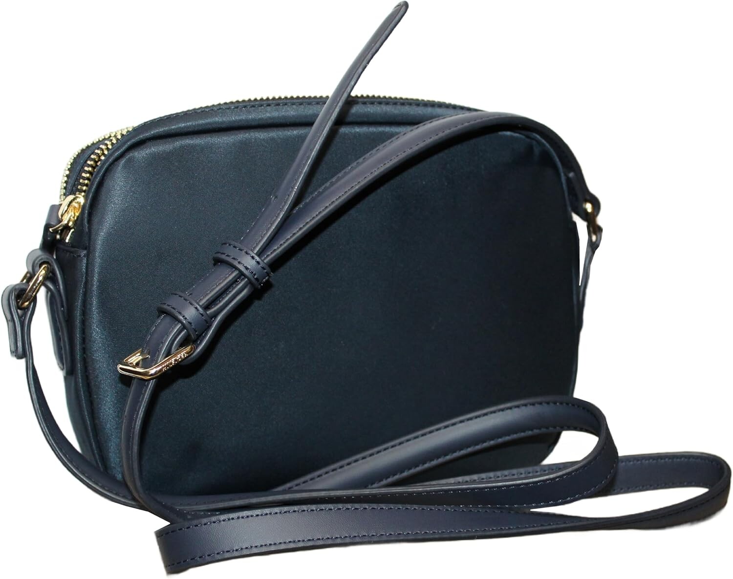 Женская сумка-кошелек Tommy Hilfiger Poppy из нейлона Cossbody
Женская сумка-кошелек Tommy Hilfiger Poppy из нейлона Cossbody