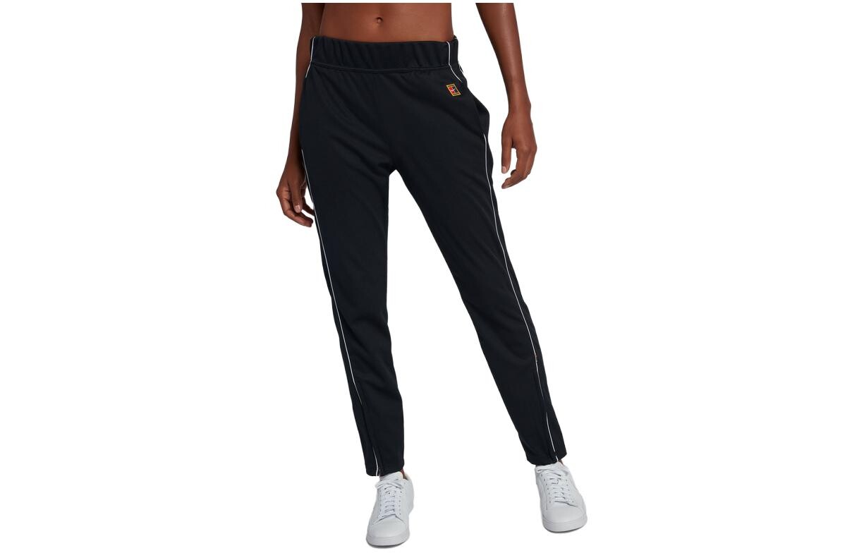 Трикотажные спортивные штаны женские черные Nike
Трикотажные спортивные штаны женские черные Nike