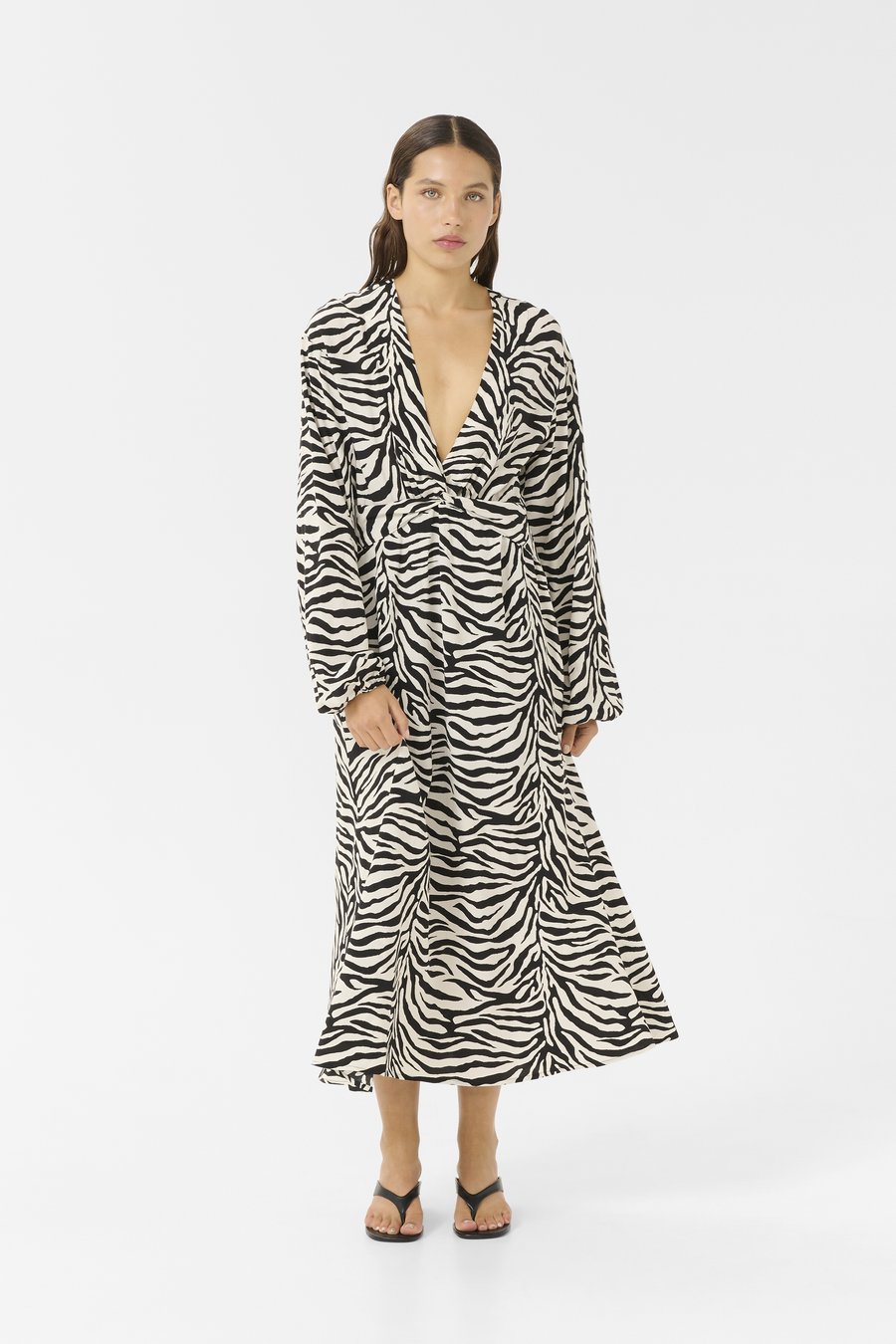 Платье Gestuz VEVA, Black/Birch/Black
Платье Gestuz VEVA, Black/Birch/Black