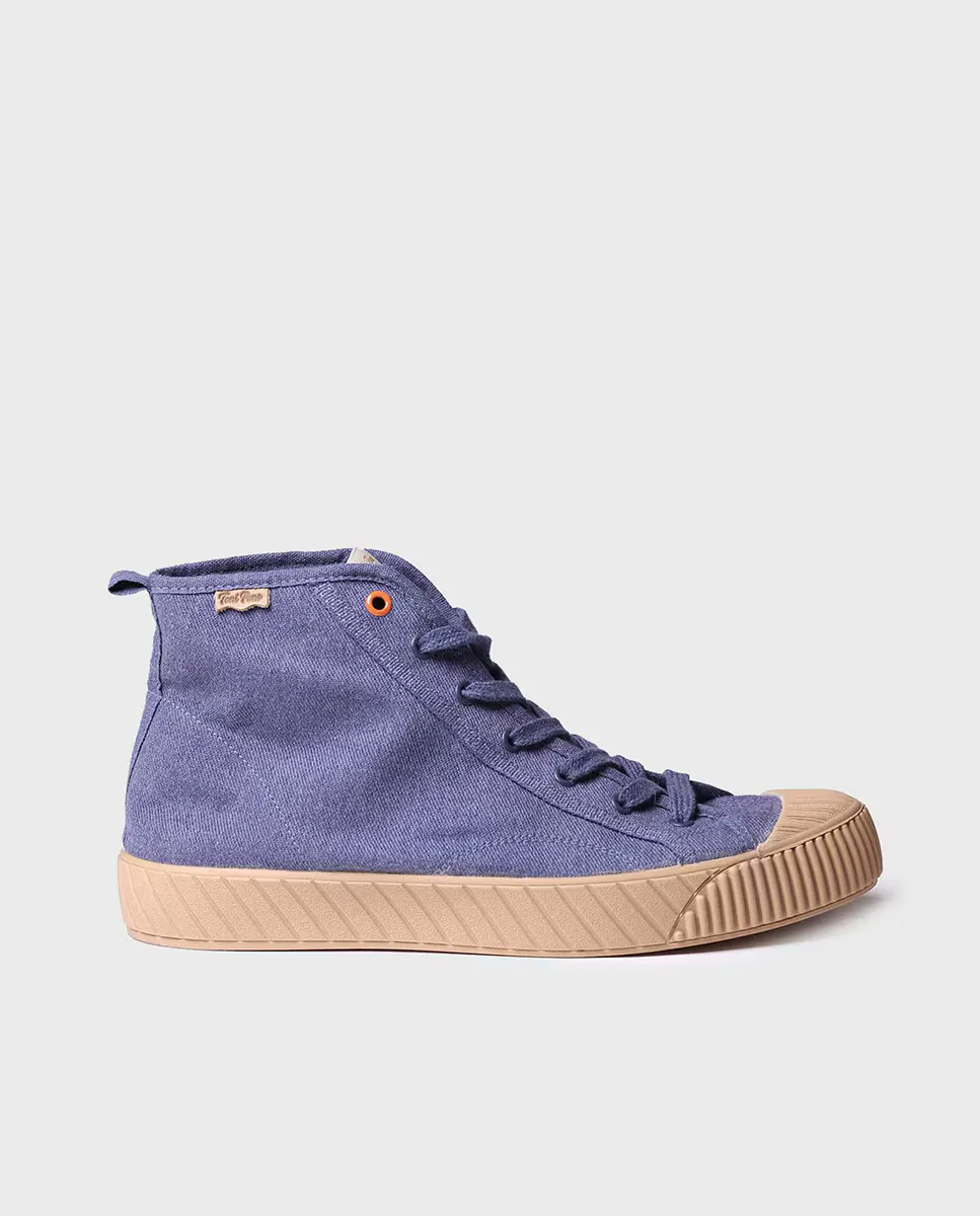 Мужские парусиновые кроссовки в однотонных тонах со шнурками Toni Pons, тёмно-синий
Мужские парусиновые кроссовки в однотонных тонах со шнурками Toni Pons, тёмно-синий