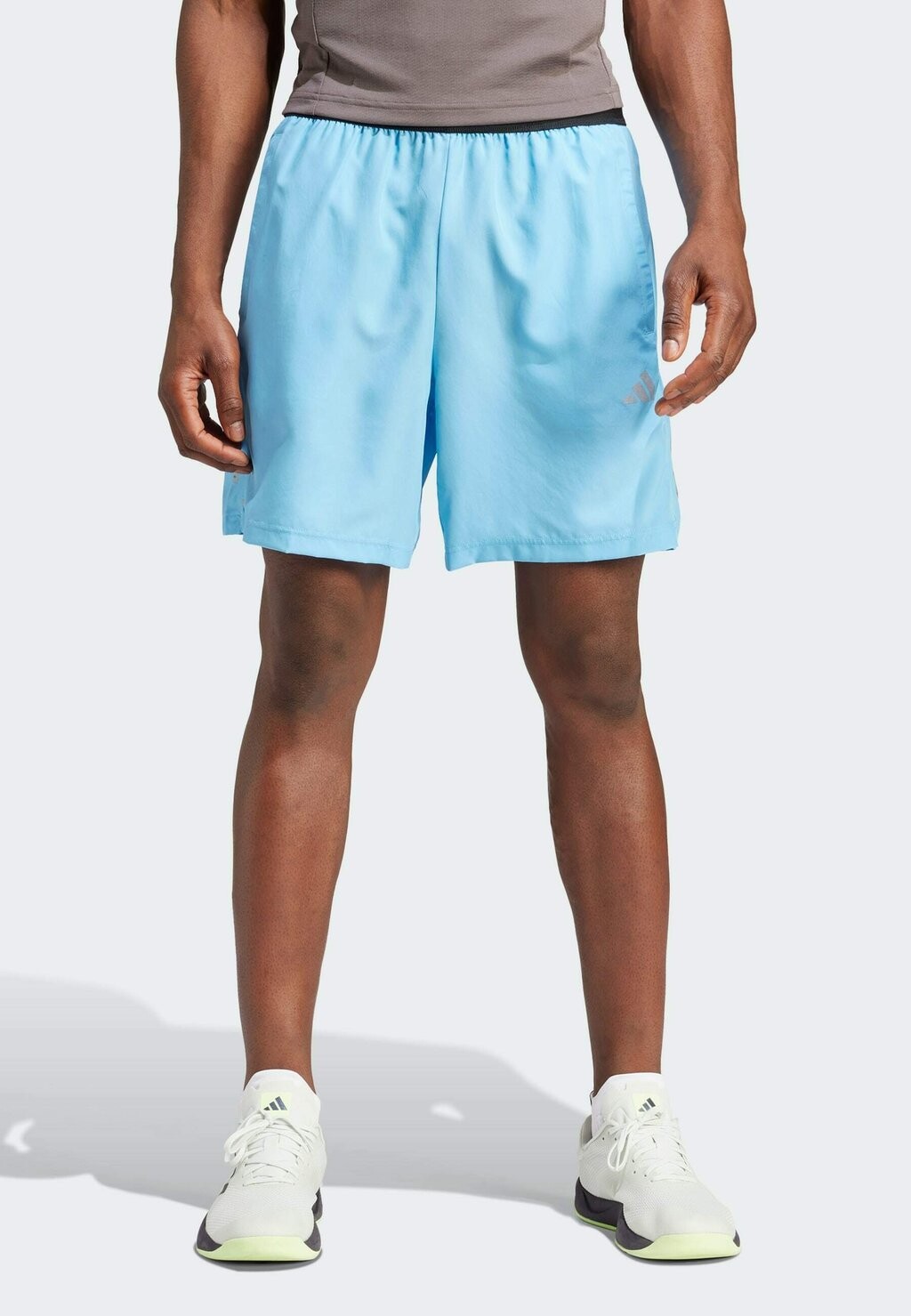 Спортивные шорты ADIDAS GYM+ TRAINING WOVEN SHORT adidas Performance, цвет semi blue burst
Спортивные шорты ADIDAS GYM+ TRAINING WOVEN SHORT adidas Performance, цвет semi blue burst