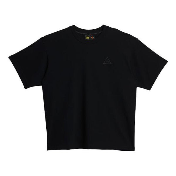 Футболка с логотипом pharrell hu Adidas, черный
Футболка с логотипом pharrell hu Adidas, черный