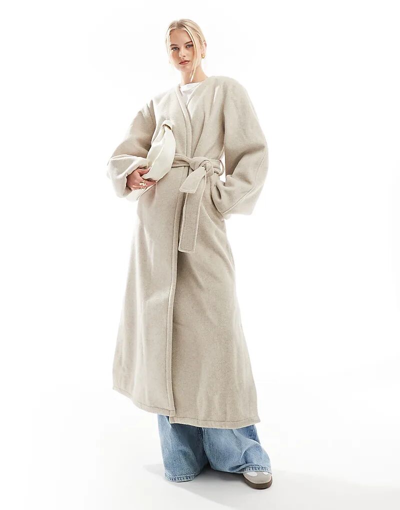 Легкое удлиненное официальное пальто овсяного цвета ASOS
Легкое удлиненное официальное пальто овсяного цвета ASOS