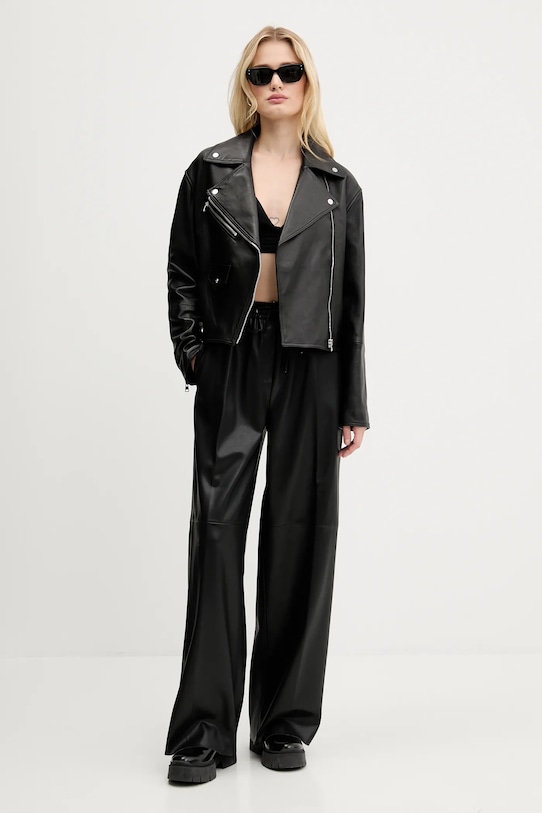 Кожаная куртка в стиле Ramones Hugo, черный
Кожаная куртка в стиле Ramones Hugo, черный